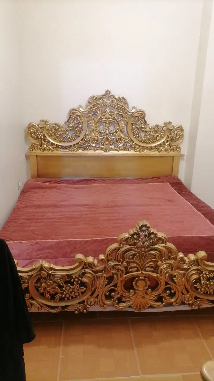 تخت دونفر با چوب راش|تخت و سرویس خواب|شهریار, شهرک وائین|دیوار