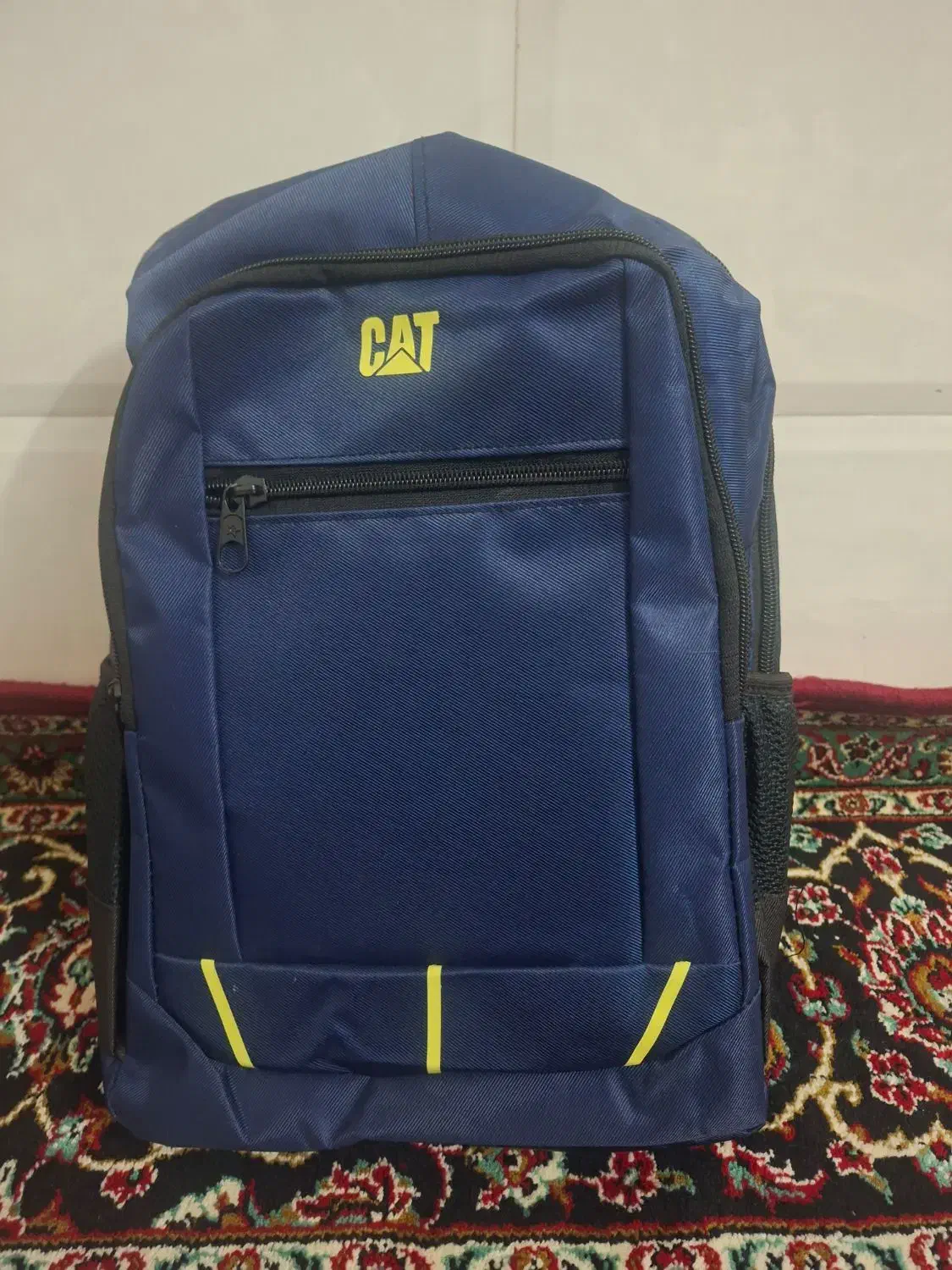 کوله پشتی پسرانه|کیف، کفش، کمربند|قم, قلعه کامکار|دیوار