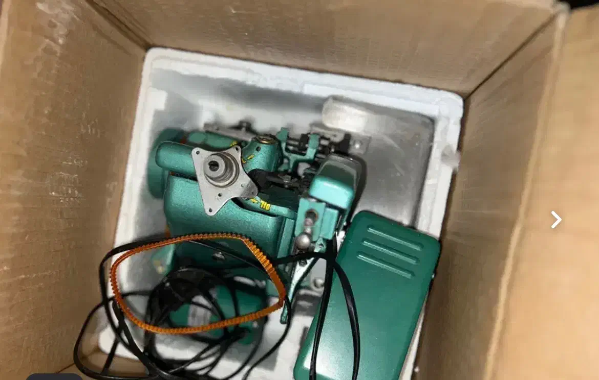 خیاطی سردوز|چرخ خیاطی و ریسندگی|رباط‌کریم, رباط‌کریم|دیوار