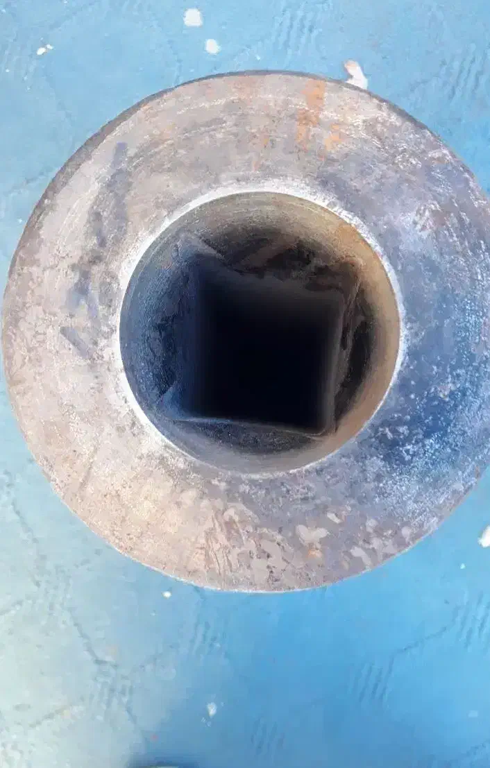 سیلندر برای خط تولید زغال فشرده|ماشین‌آلات صنعتی|خمینی‌شهر, |دیوار