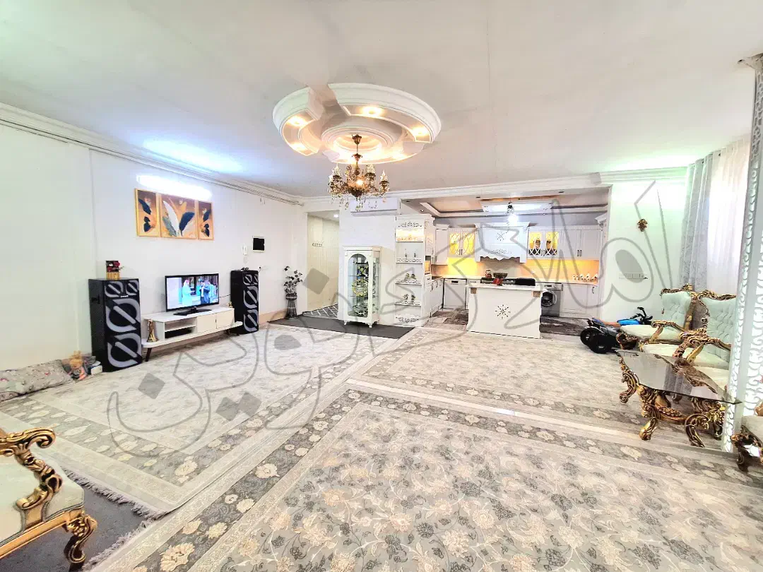 طبقه اول سر دو نبش/پورسینا/بلوار حر/املاک نوین|فروش خانه و ویلا|مشهد, پورسینا|دیوار