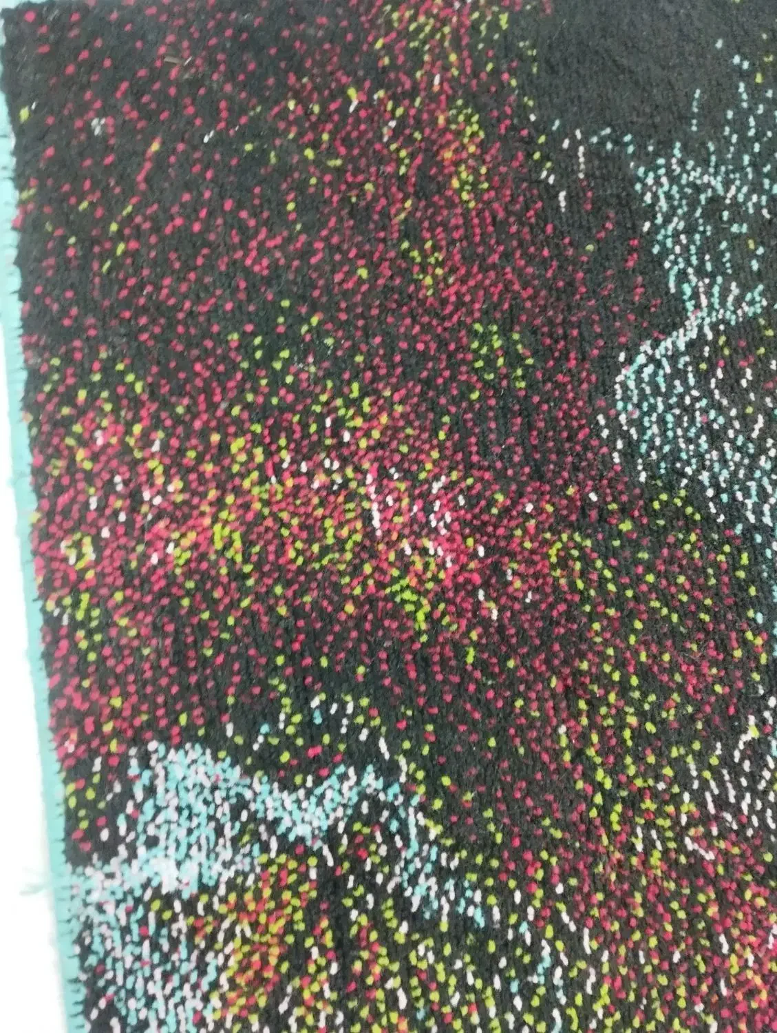 فرش چهارمتری|فرش|تهران, قیام|دیوار