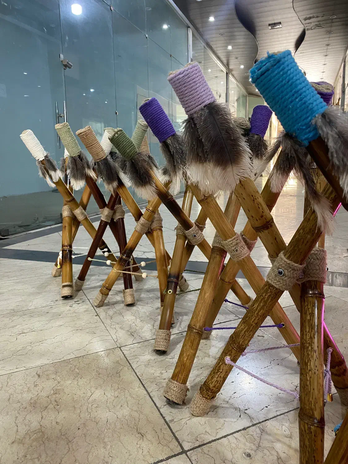 پایه هنگدرام استند هنگدرام|درام و پرکاشن|تهران, نیروی هوایی (پیروزی)|دیوار