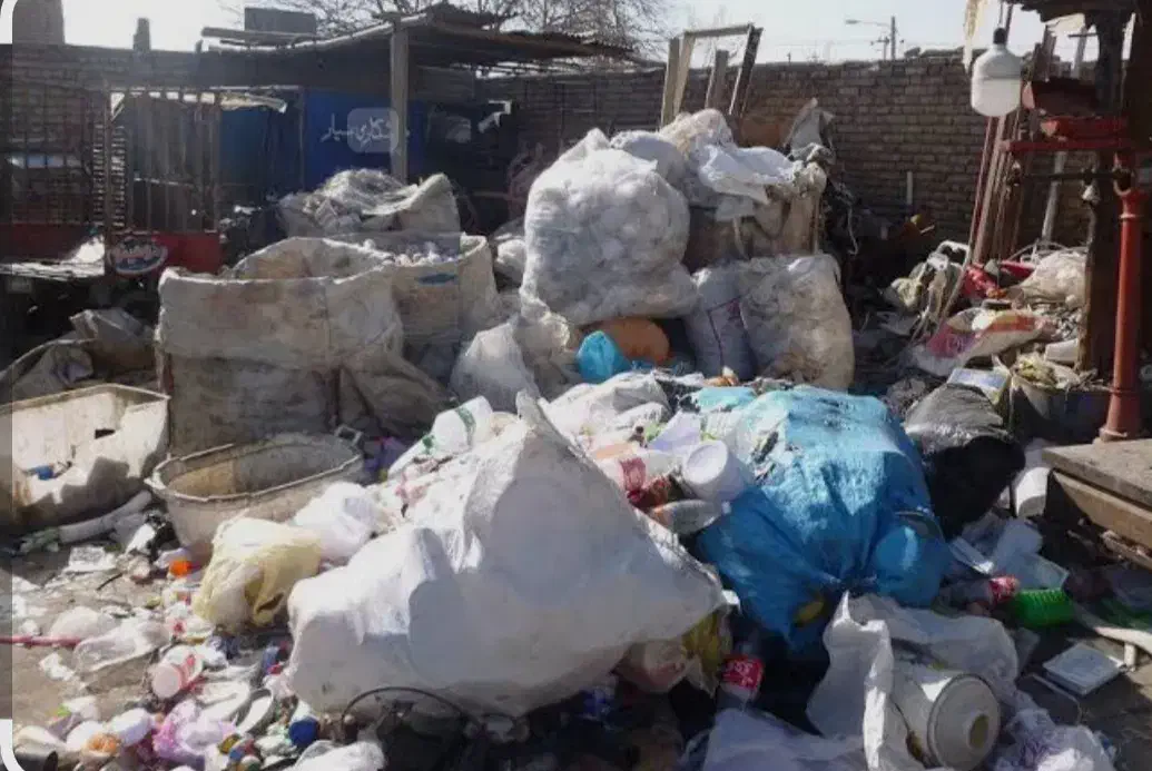 خریدضایعات بالاترین قیمت خریداریم حمل نقل رایگان|عمده‌فروشی|سبزوار, طبرسی (جعفرآباد)|دیوار