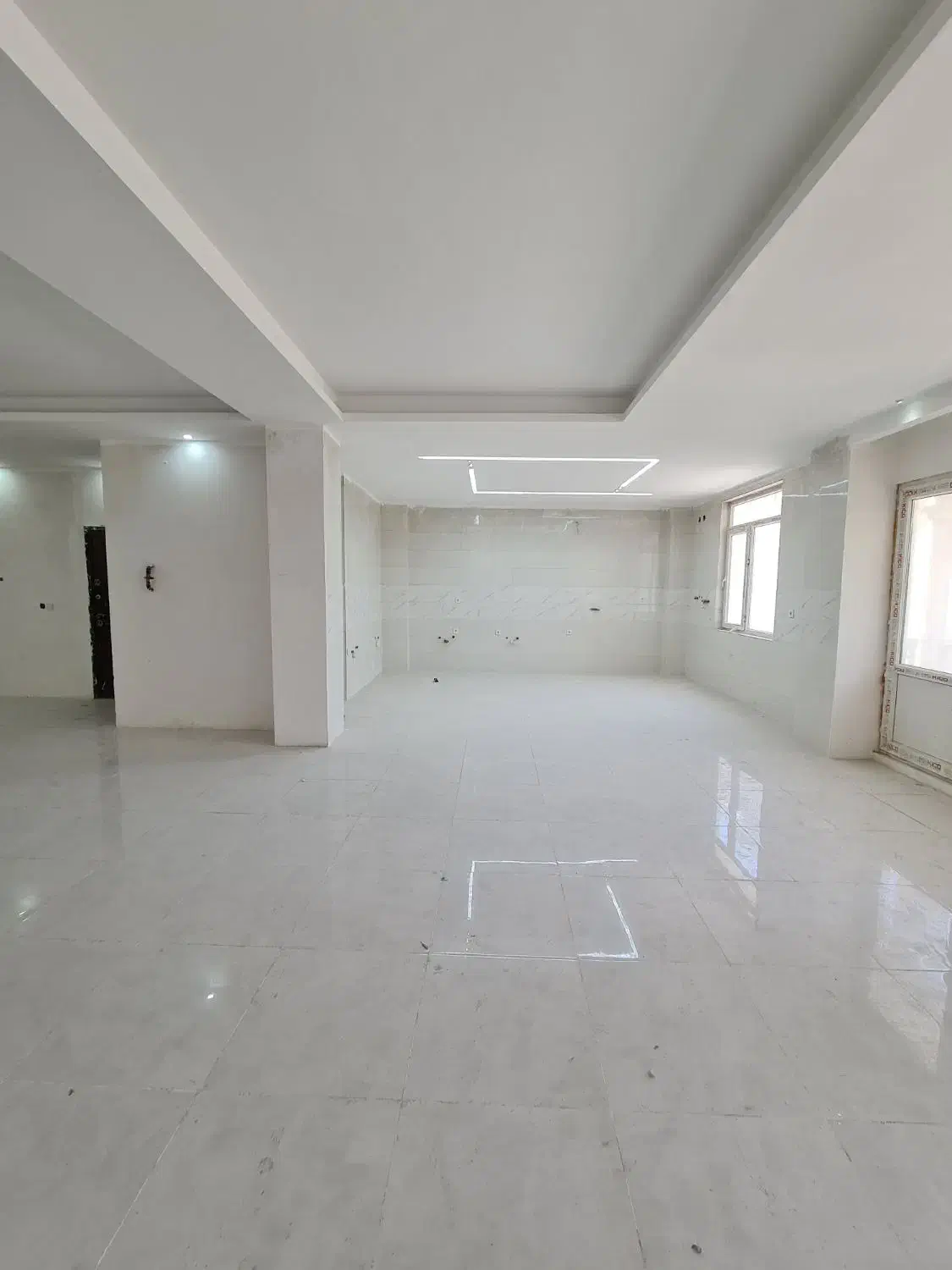 فروش آپارتمان ۲۰۰ متری/ سی متری بلوار آل آقا|فروش آپارتمان|کرمانشاه, |دیوار