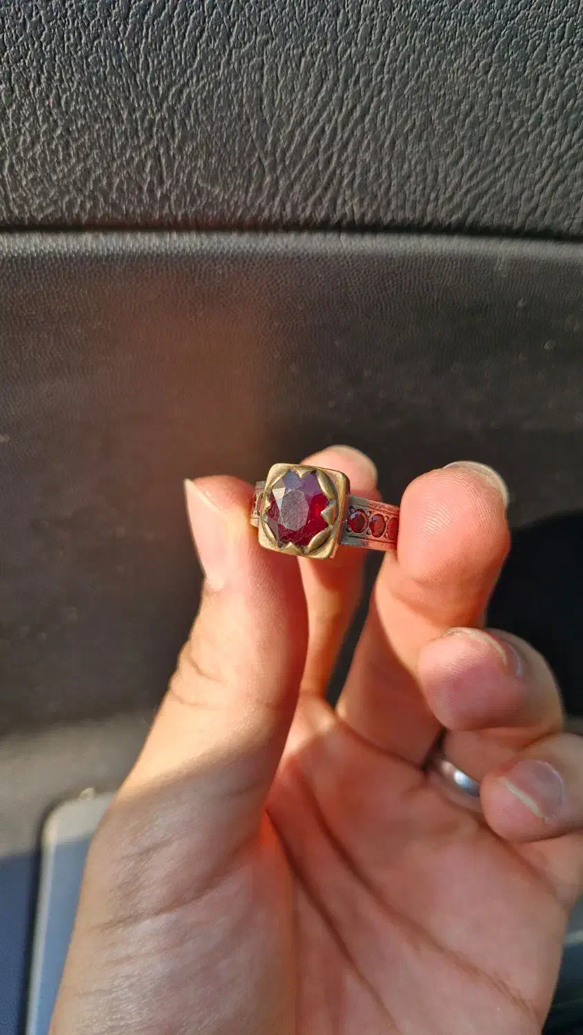 فروش انگشتر یاقوت با مخراج لعل|جواهرات|بندر کنگان, |دیوار