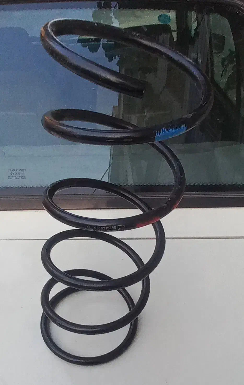 کمک فنر 207 و چراغ مه شکن عقب|قطعات یدکی و لوازم جانبی|تهران, عباس‌آباد|دیوار