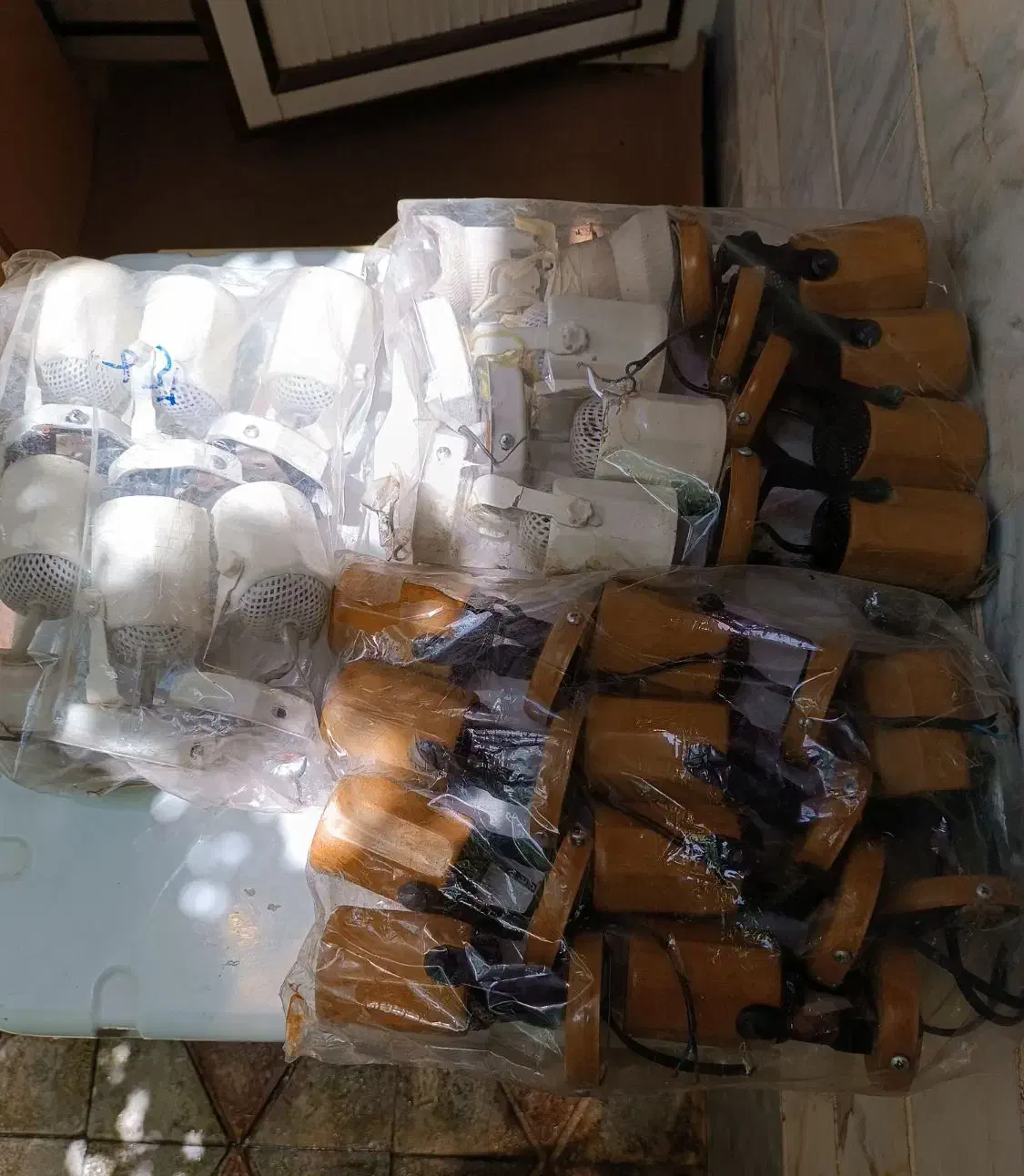 سرپیچ لامپ یا همان بادروم متحرک|لامپ و چراغ|تبریز, |دیوار