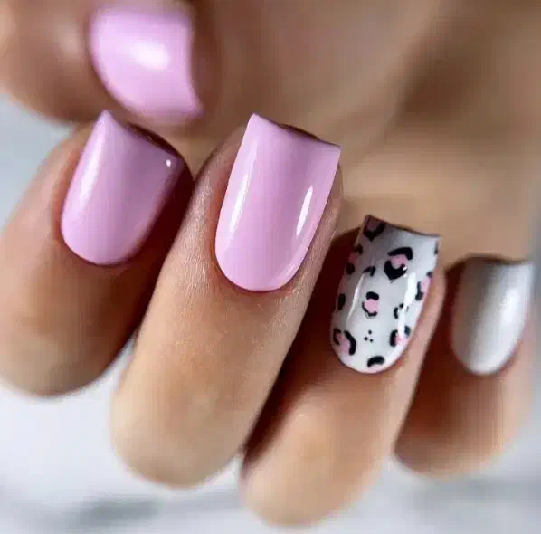 با هر کاشت ناخن و ترمیم ژلیش پا رایگان|خدمات آرایشگری و زیبایی|سبزوار, امیر کبیر|دیوار