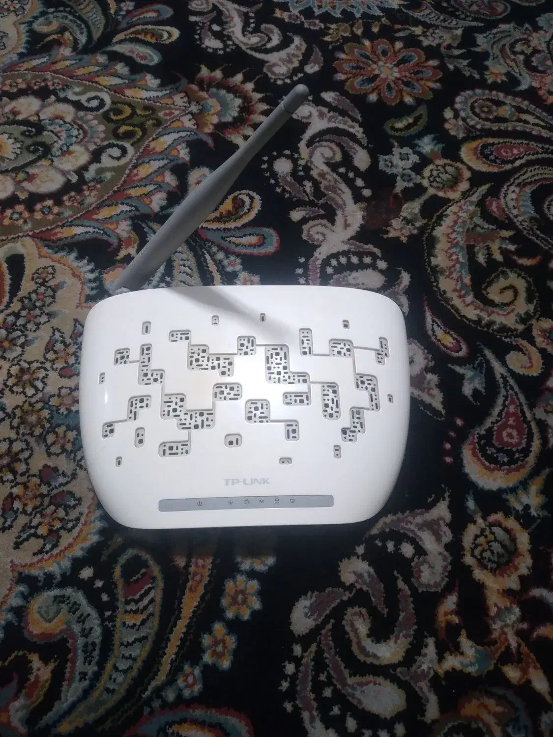 مودم تی پی لینک نیاز به تعمیر|مودم و تجهیزات شبکه|شهریار, شهرک امیریه|دیوار