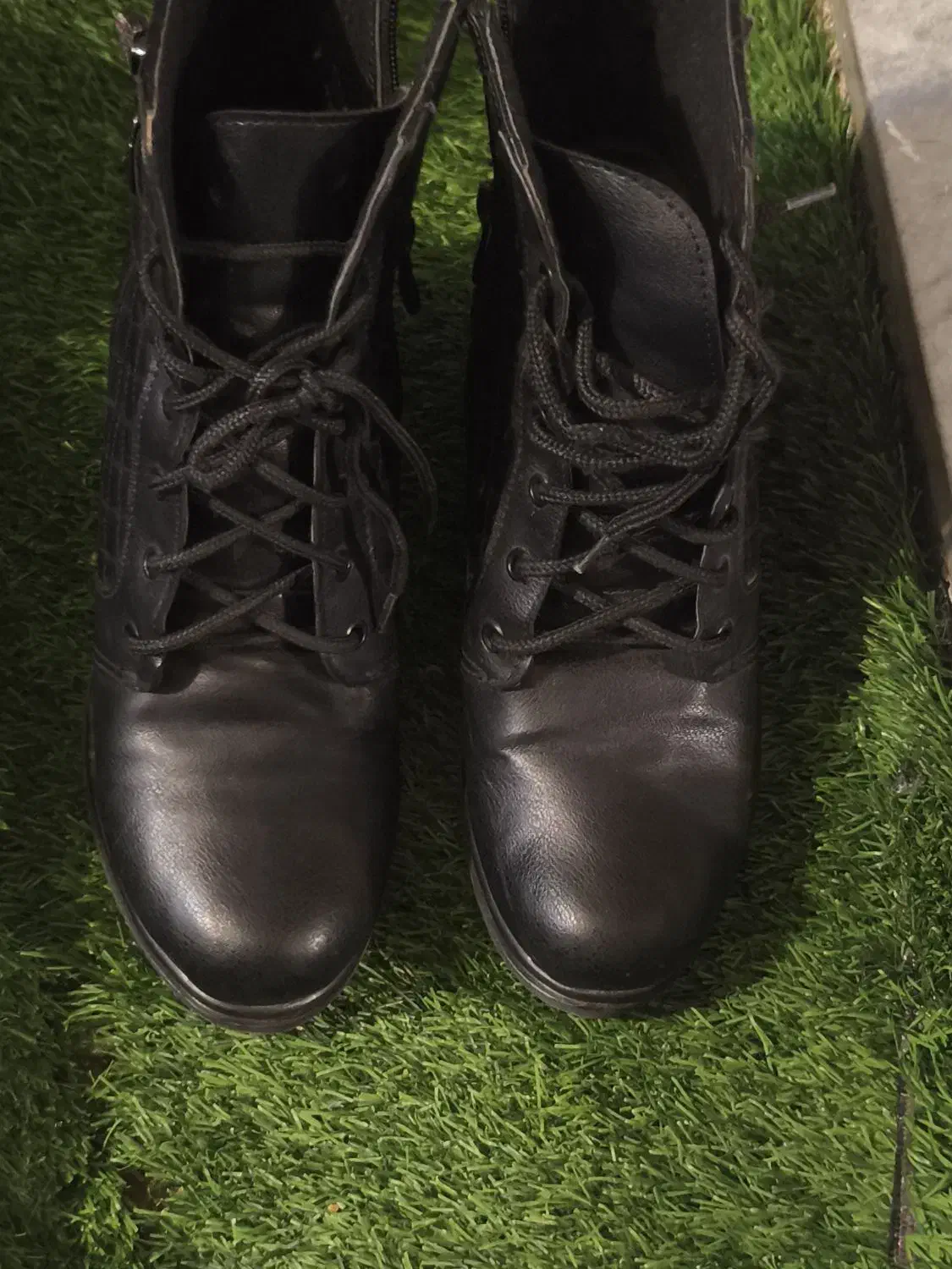 کفش|کیف، کفش، کمربند|ارومیه, |دیوار