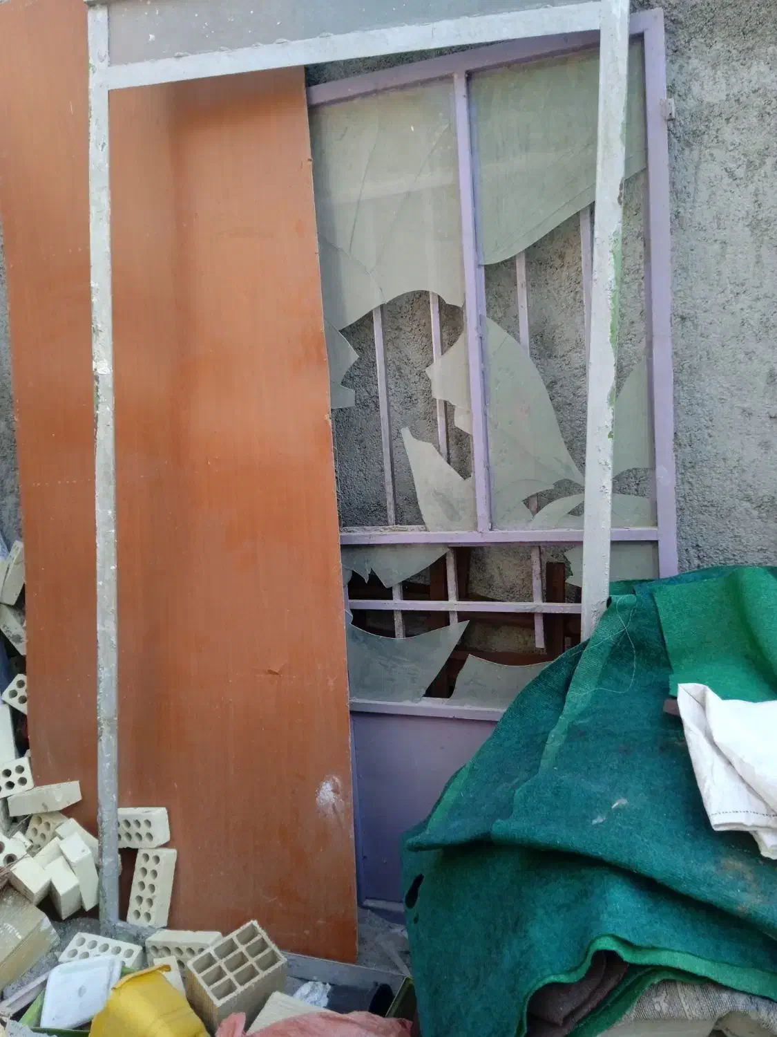 در آهنی و در چوبی|مصالح و تجهیزات ساختمان|برازجان, |دیوار