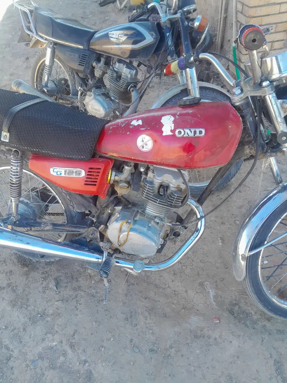 125درست خوشک|موتورسیکلت|نگین کویر, |دیوار