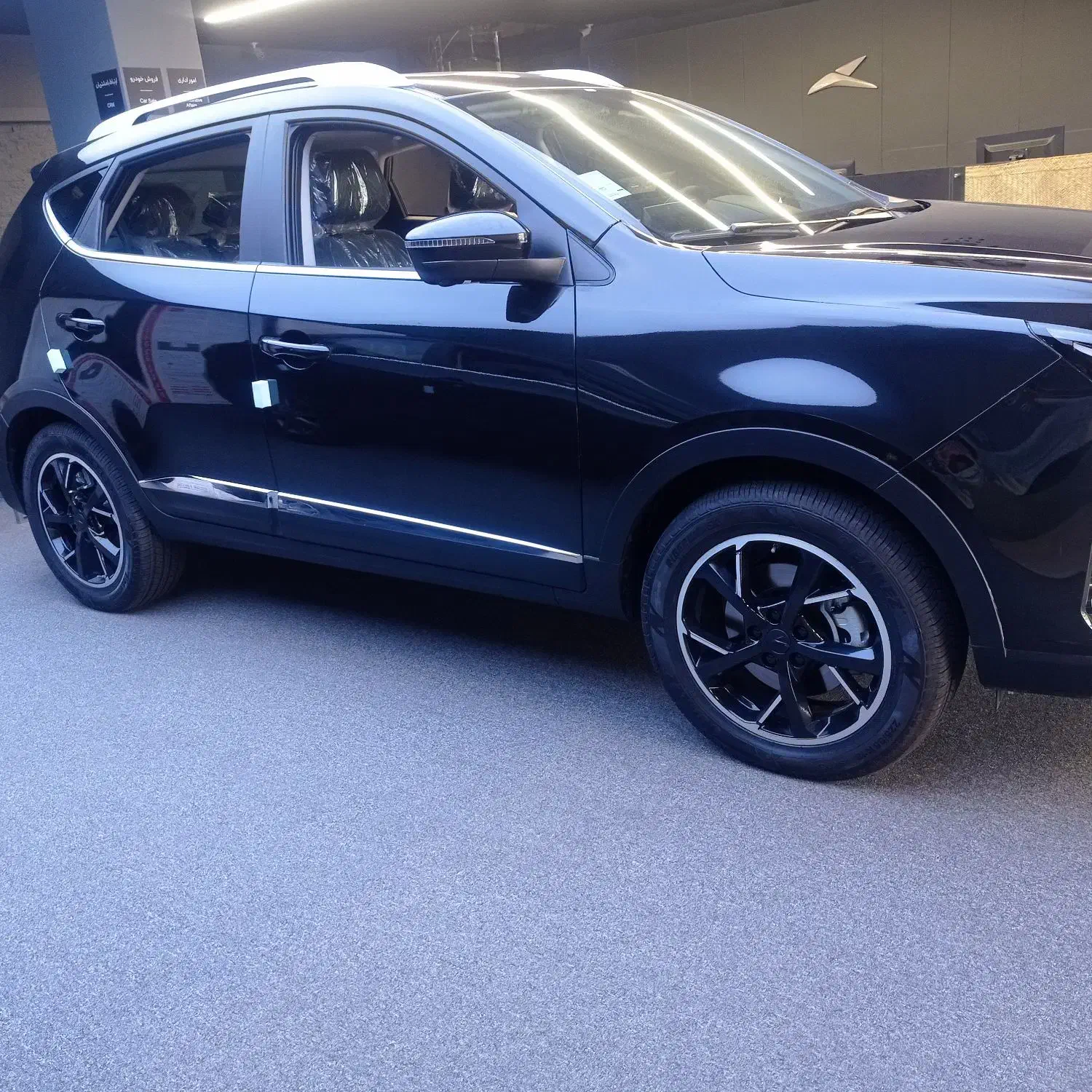 کی ام سی ایکس ۵ /x5مدل ۱۴۰۴|خودرو سواری و وانت|تهران, سردارجنگل|دیوار