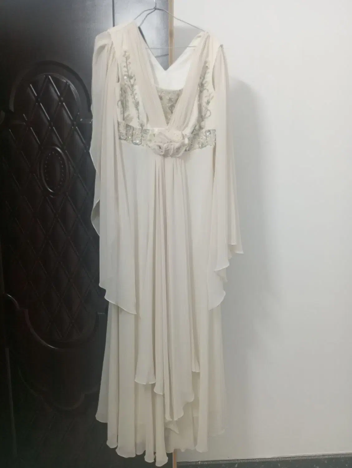 لباس مجلسی حریر|لباس|دامغان, |دیوار