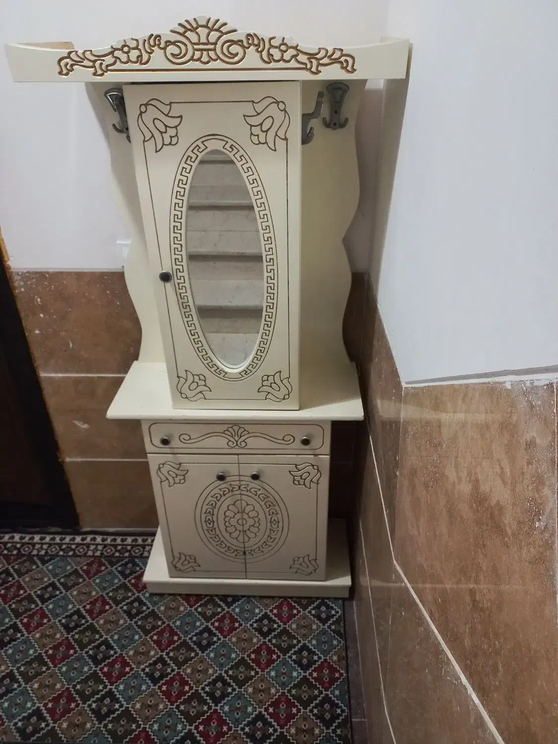 جاکفشی|جاکفشی، کمد، دراور|فشاپویه, |دیوار