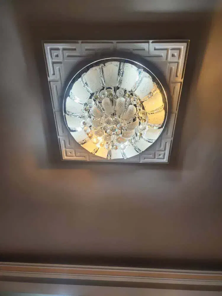 لوستر ۸شاخه ال ای دی|لوستر و چراغ آویز|تهران, جنتآباد مرکزی|دیوار