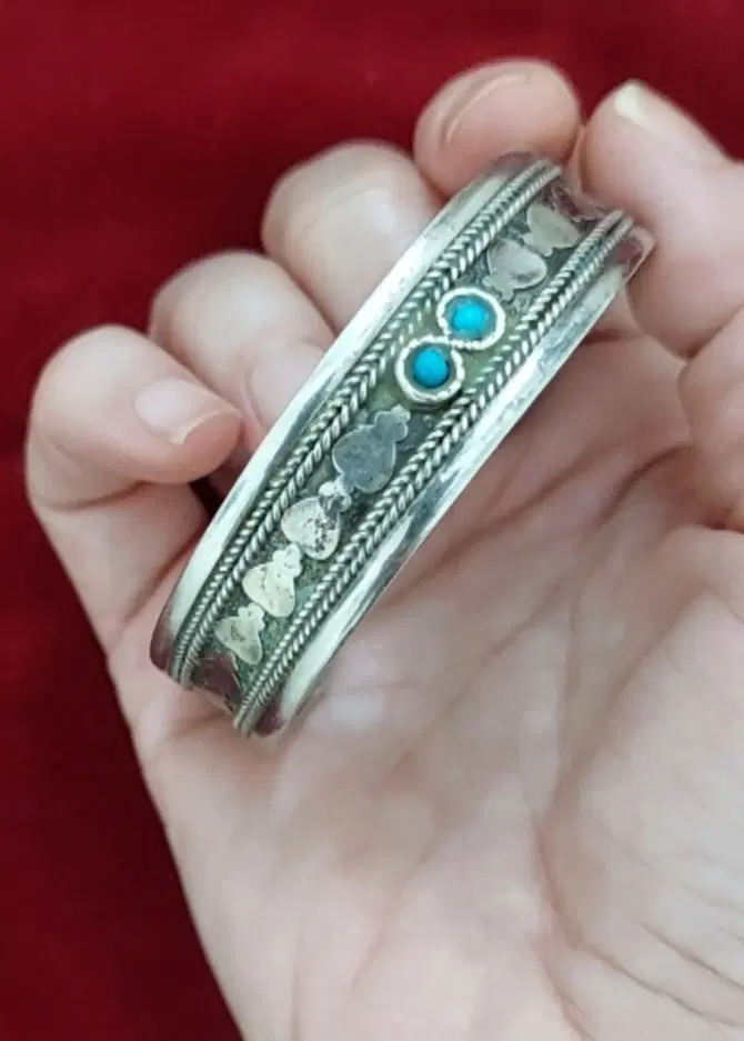 دستبند نقره با عیار ۹۲۵|کلکسیون اشیاء عتیقه|تهران, یوسفآباد|دیوار