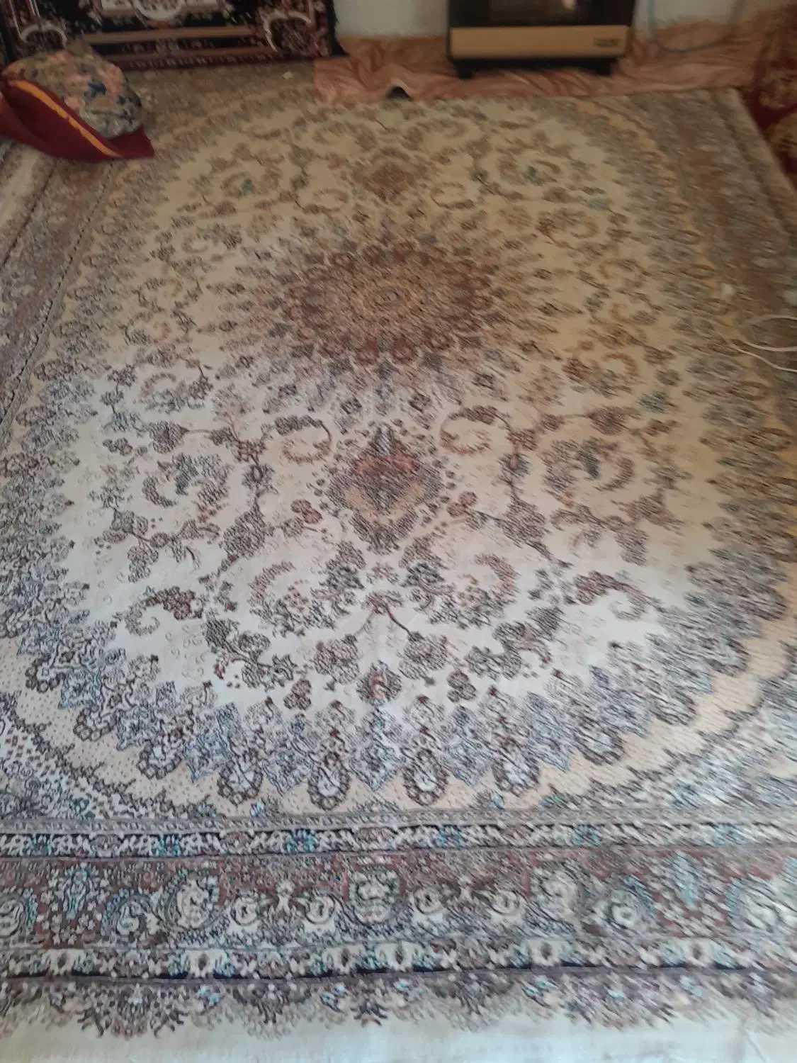 دو تخته فرش ۹ متری قیمت جفتش ۱۵ملیون|فرش|قیدار, |دیوار