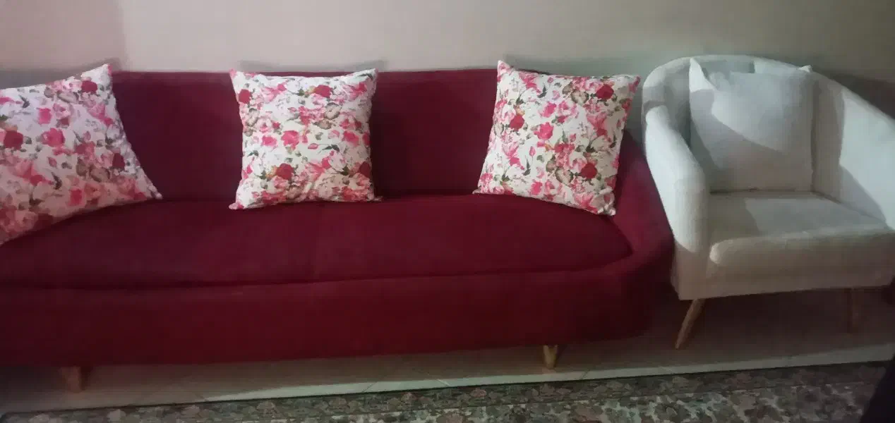مبل راحتی پنج نفره|مبلمان خانگی و میز عسلی|تهران, صد دستگاه|دیوار