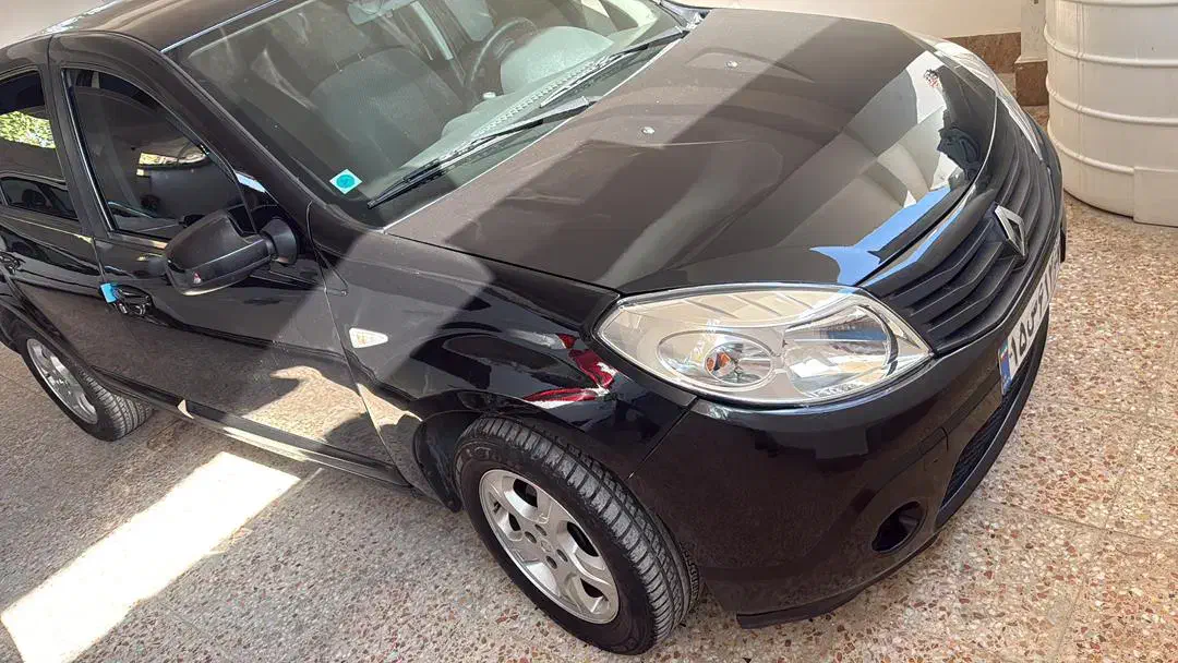 ساندرو مدل ۹۶بی رنگ معاوضه یا نقدی|خودرو سواری و وانت|لاهیجان, گلستان|دیوار