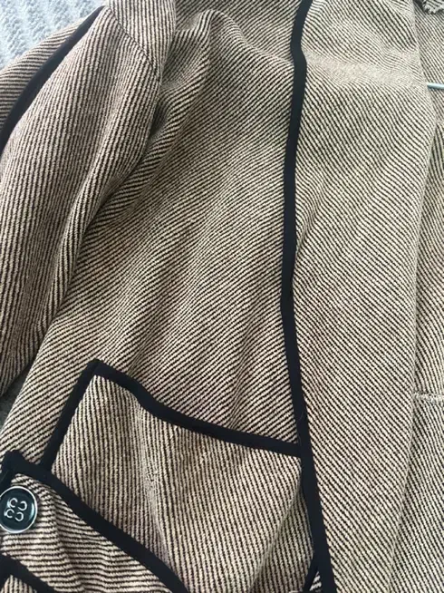 لباس پاییزه|لباس|اصفهان, بوستان آینه خانه|دیوار