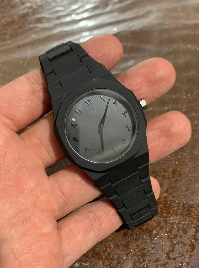 ساعت فول بلک|ساعت|رشت, استقامت ۱|دیوار