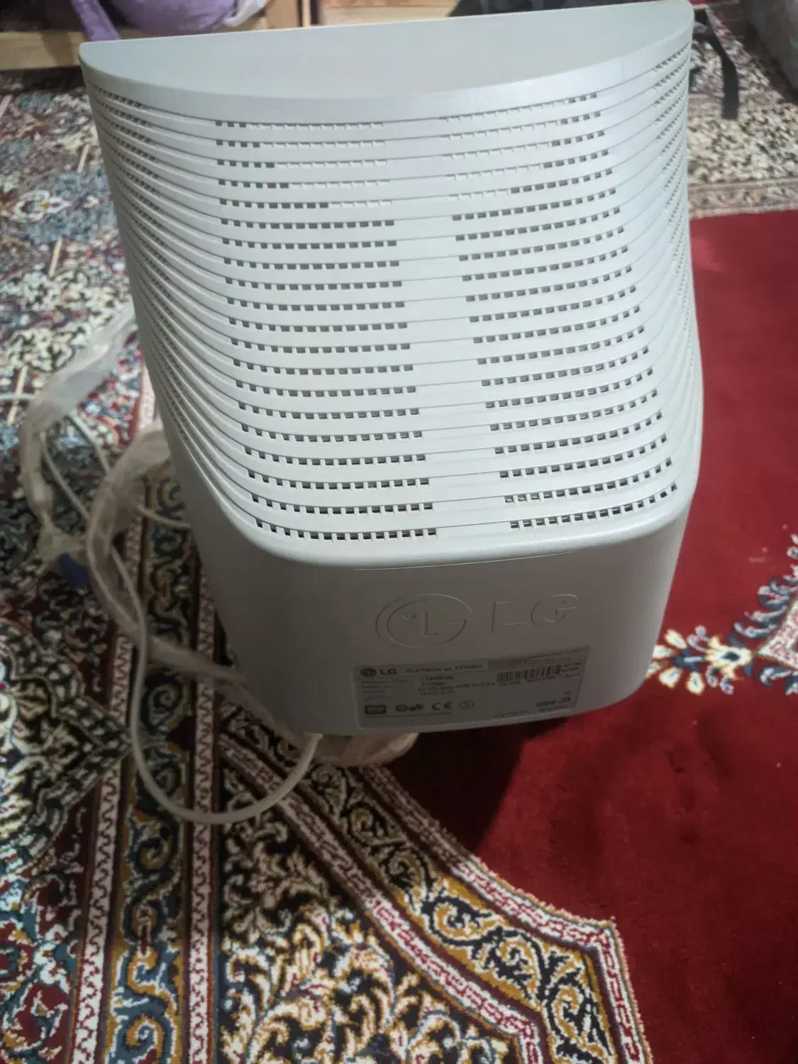 مانیتور ال جی|قطعات و لوازم جانبی رایانه|مبارکه, |دیوار