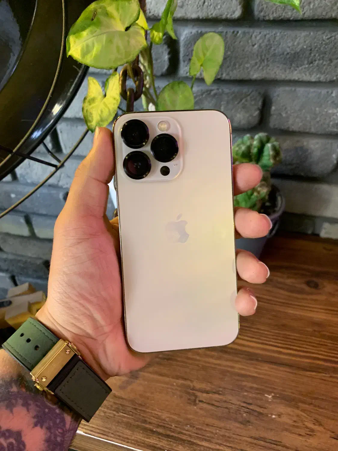 13pro|موبایل|تهران, ابوذر|دیوار