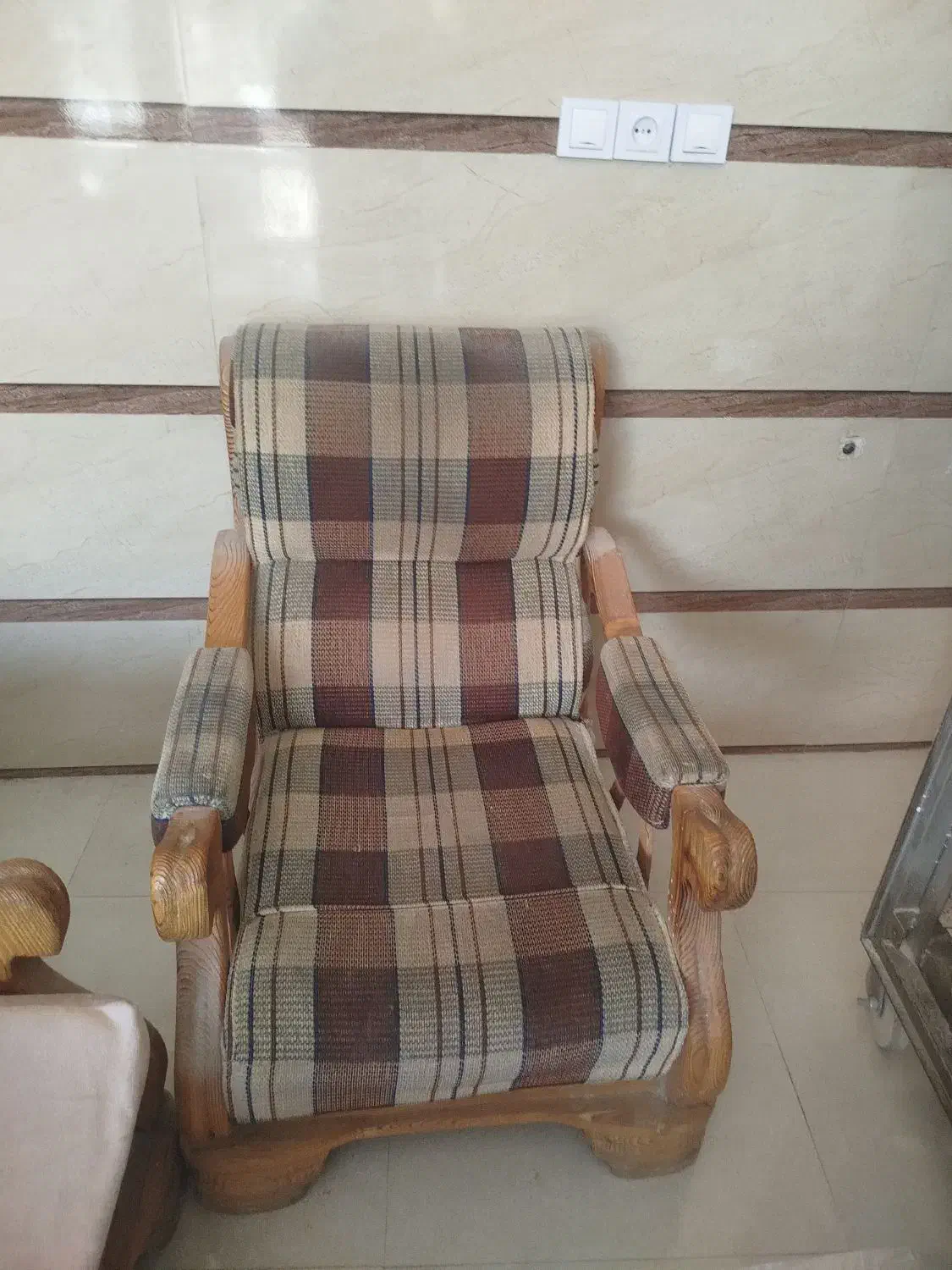 منشی دفتر|استخدام اداری و مدیریت|آبیک, |دیوار