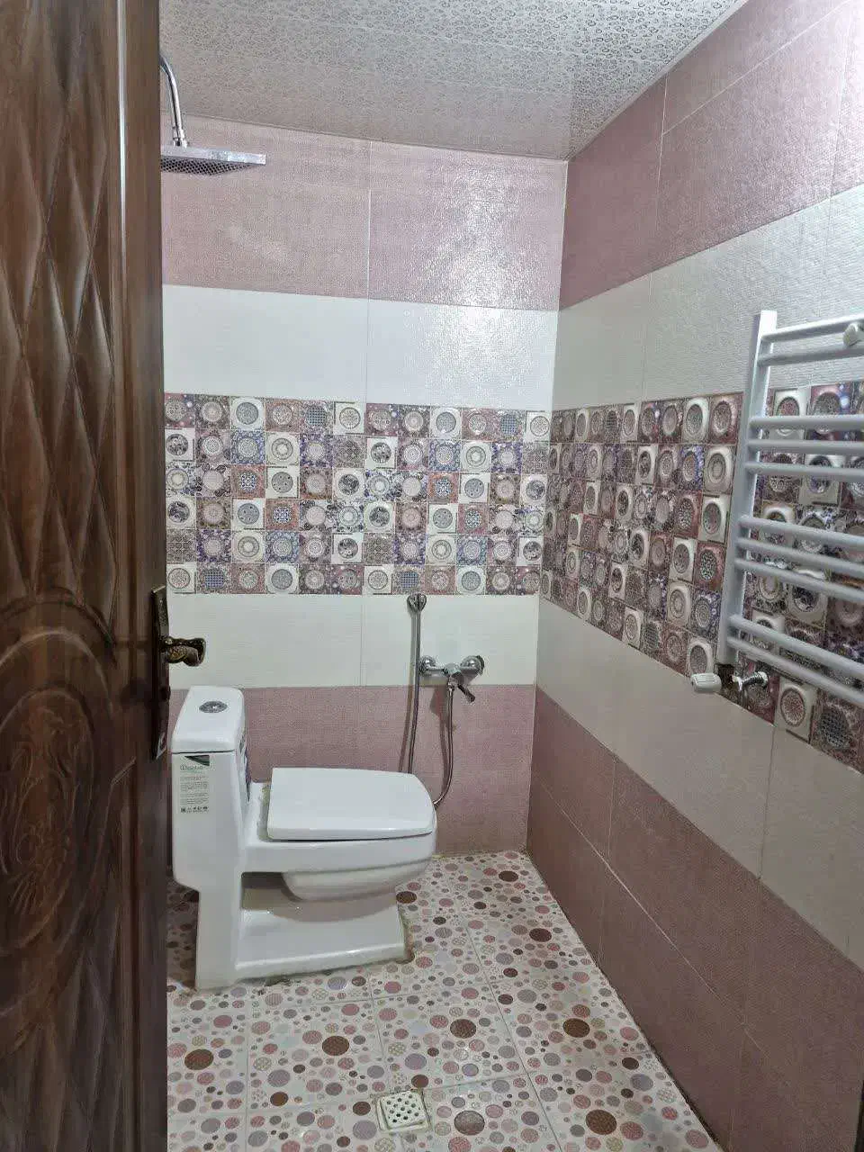 منزل اجاره ای روزانه|اجارهٔ کوتاهمدت آپارتمان و سوئیت|اصفهان, ارداجی|دیوار