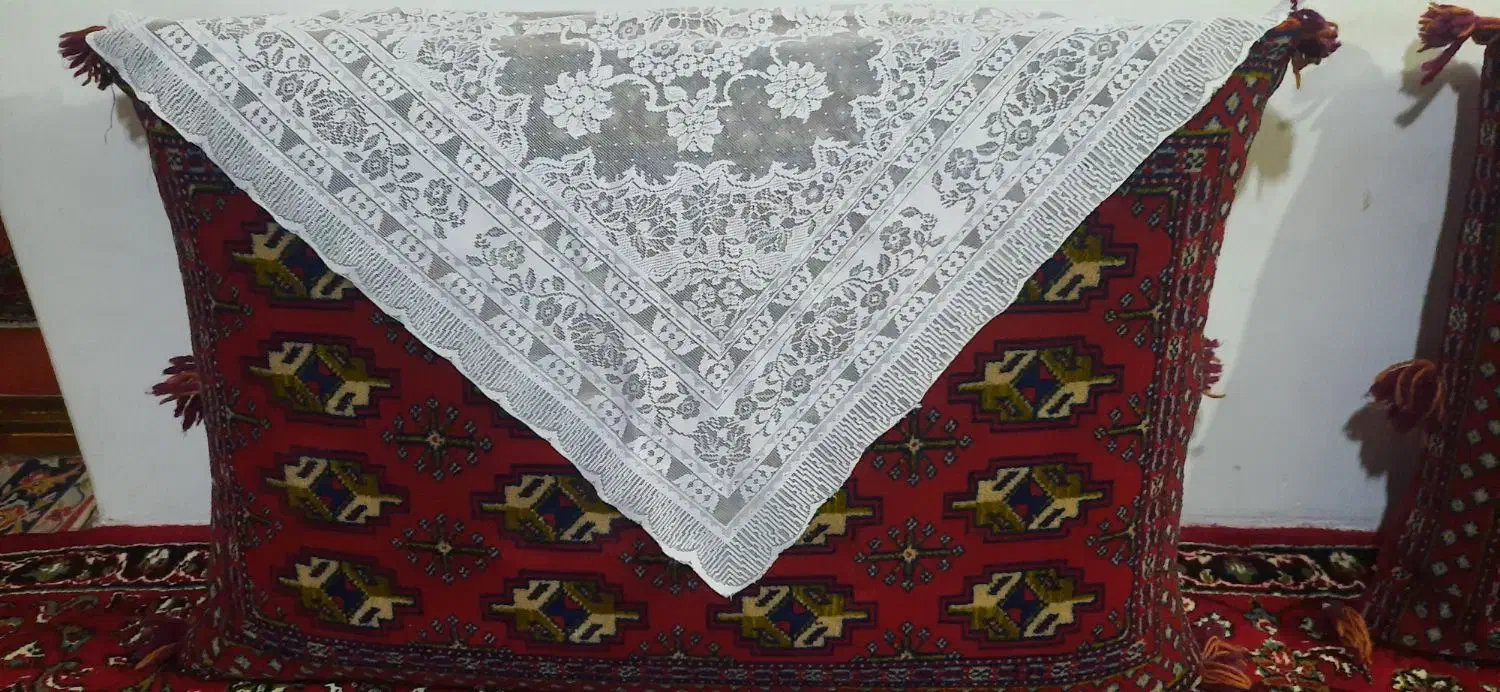 شش عدد پشتی قدیمی محکم تازه و نو.|پشتی|رودسر, |دیوار