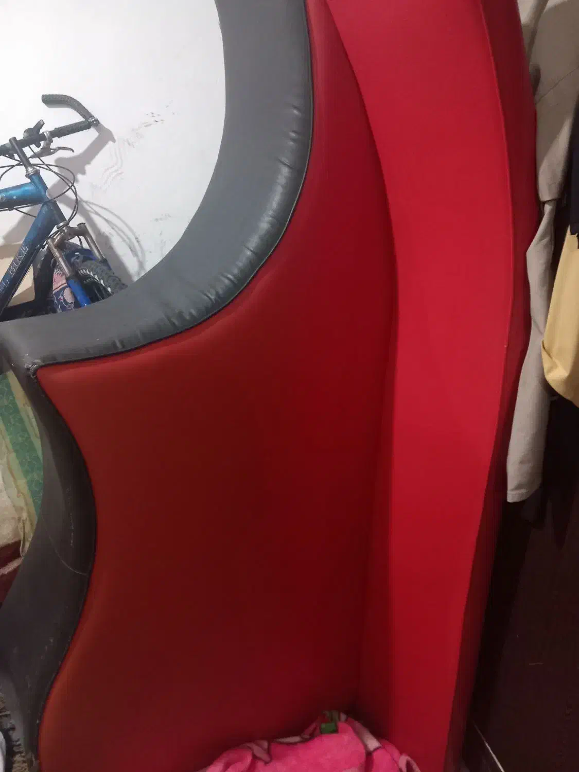 مبل|مبلمان خانگی و میز عسلی|صدرا-فارس, فاز ۱|دیوار