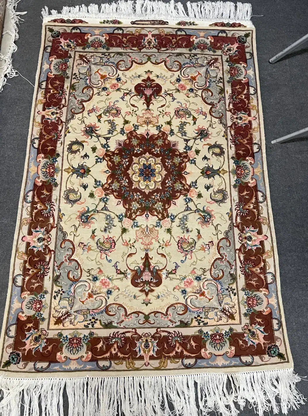 ذرع و نیم|فرش|تبریز, |دیوار