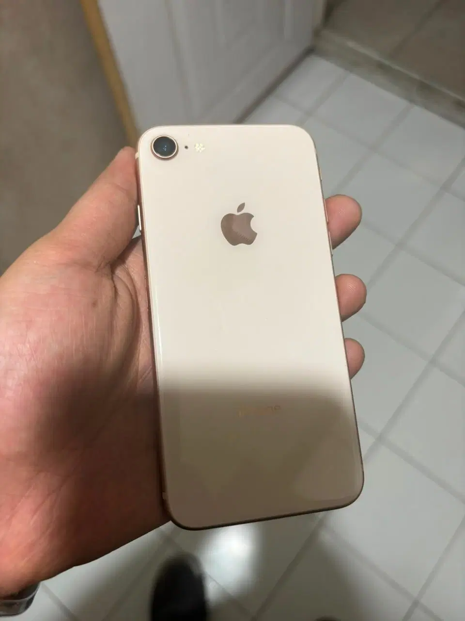 iPhone 8 64 Gold|موبایل|تهران, حکمت|دیوار