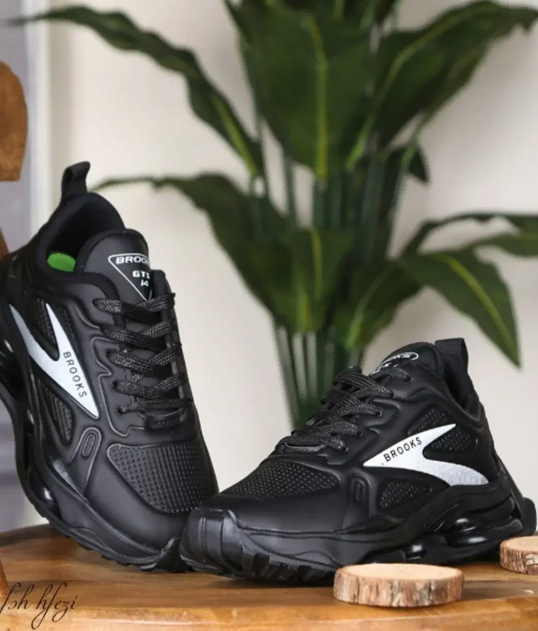 اسپورت بچگانه  بروکس شیک و قشنگ|کفش و لباس بچه|مشهد, ابوذر|دیوار