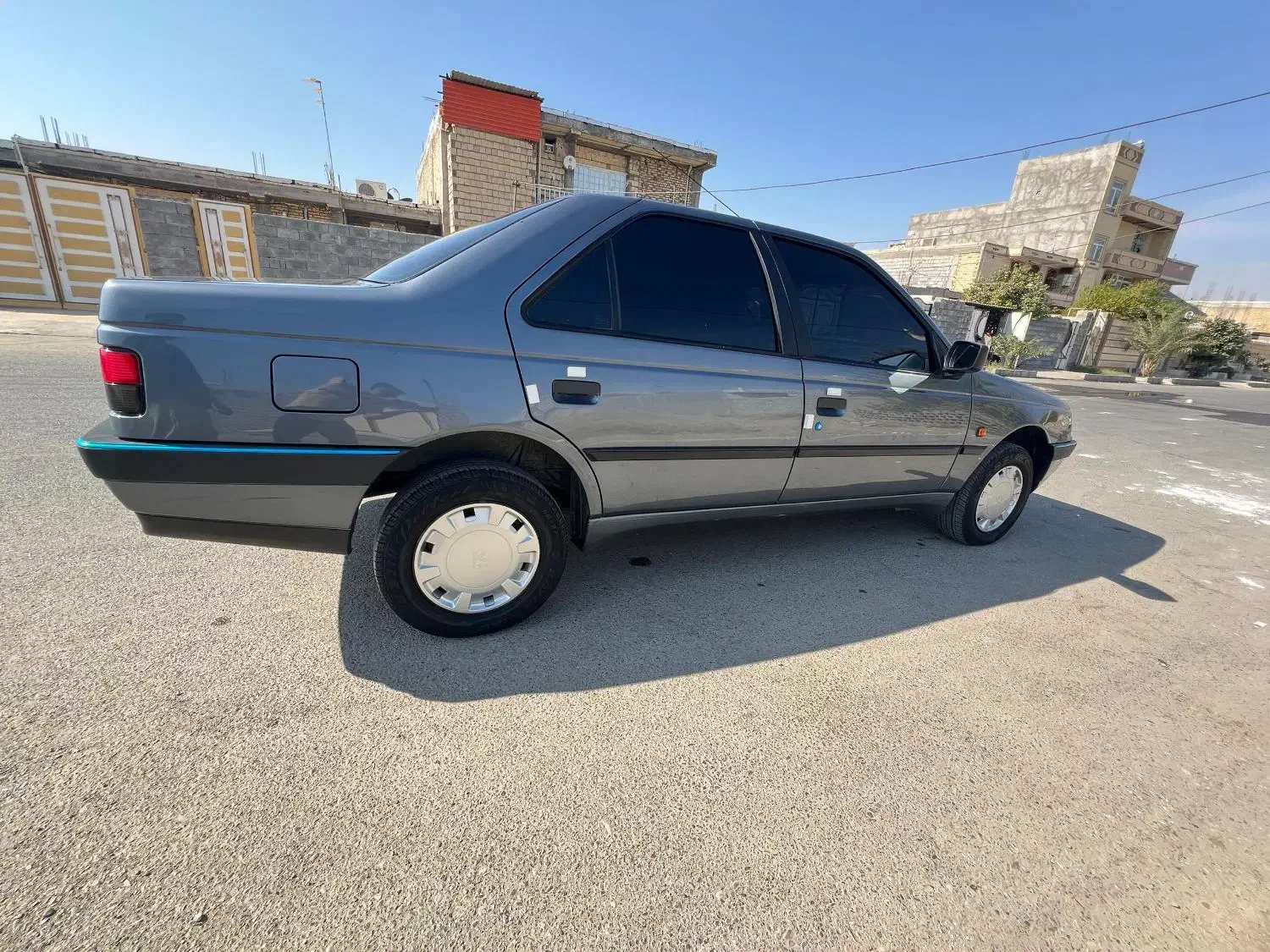 فروشی|خودرو سواری و وانت|رودان, |دیوار