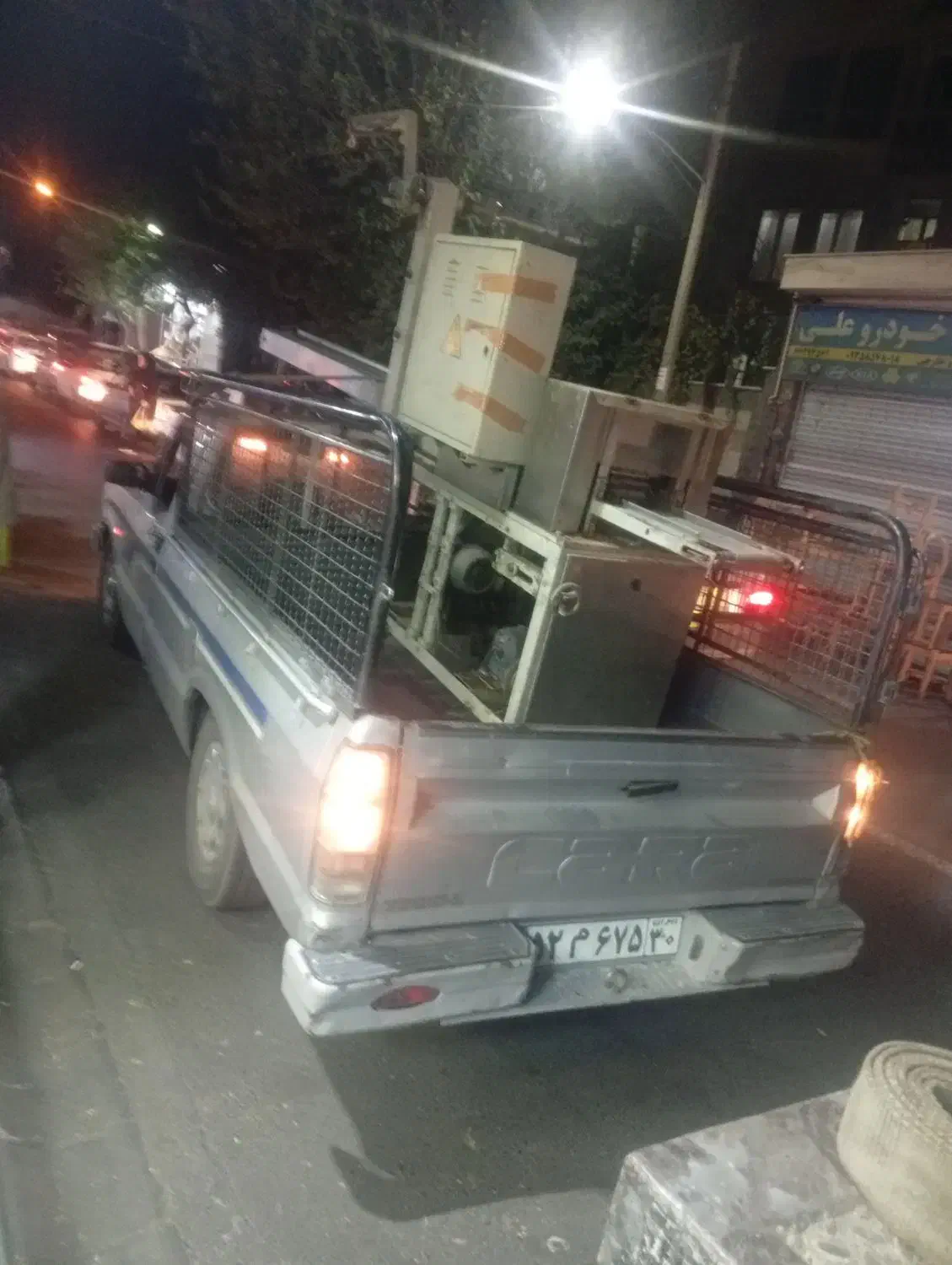 وانت بار با وانت مزدا تمام نقاط کشور|خدمات حمل و نقل|کرج, حصارک بالا|دیوار