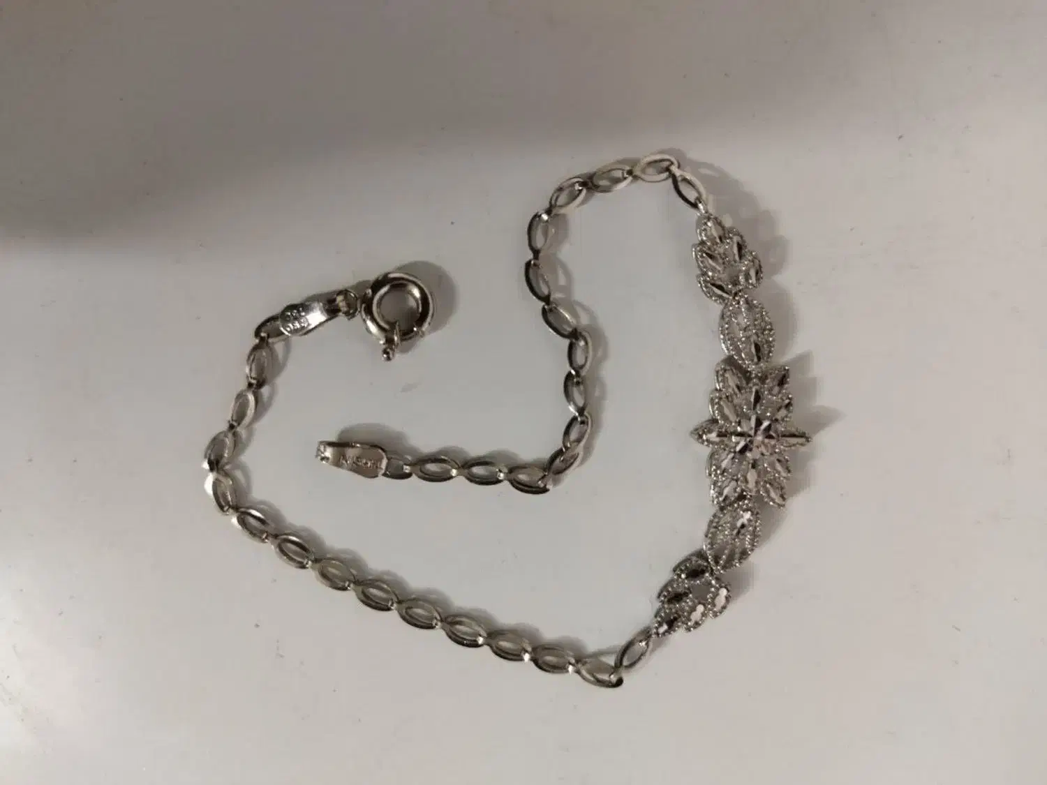 دستبند نو و زنجیر نیازمند تعمیرو1عدد النگو|جواهرات|قم, پردیسان|دیوار