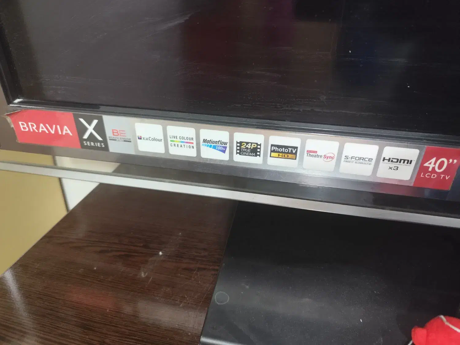 sony ۴۰اینچ|تلویزیون و پروژکتور|شاهینشهر, شهرک گلدیس|دیوار