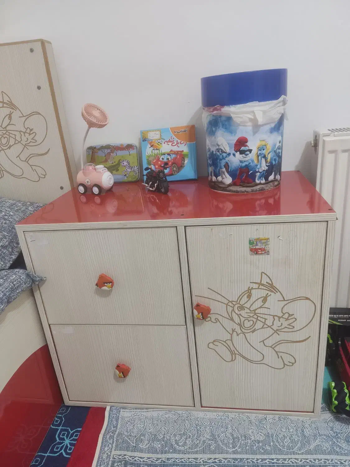 تخت کودک|اسباب و اثاث بچه|لنگرود, |دیوار