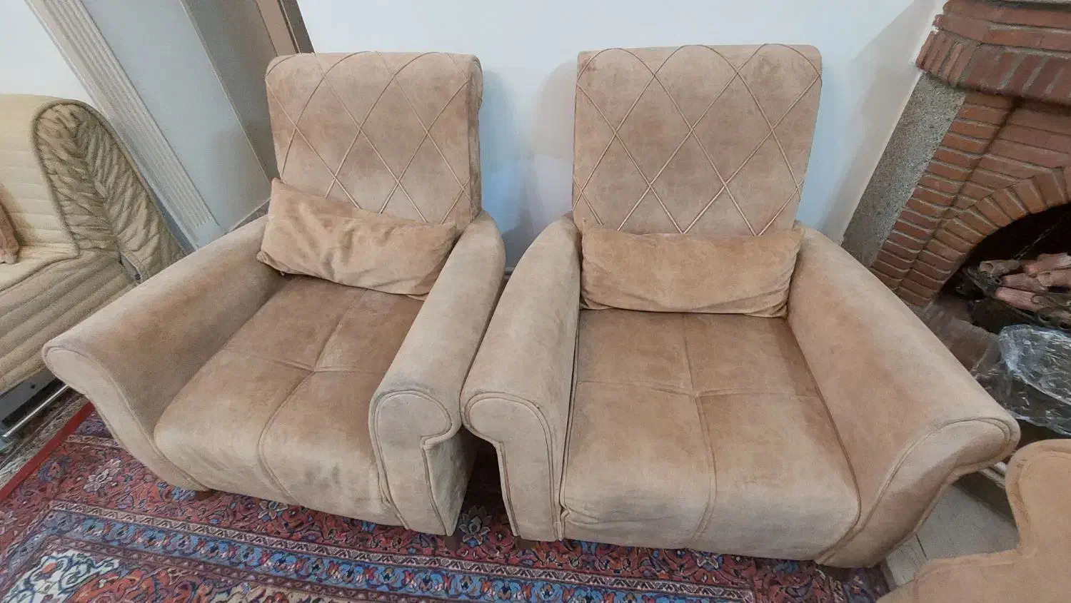 مبل ۶نفره راحتی|مبلمان خانگی و میز عسلی|تهران, جمال‌زاده|دیوار