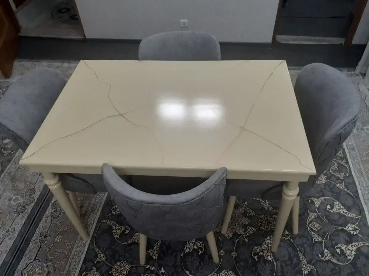 میز ناهار خوری ۴ نفره|میز و صندلی غذاخوری|اصفهان, عمان سامانی|دیوار