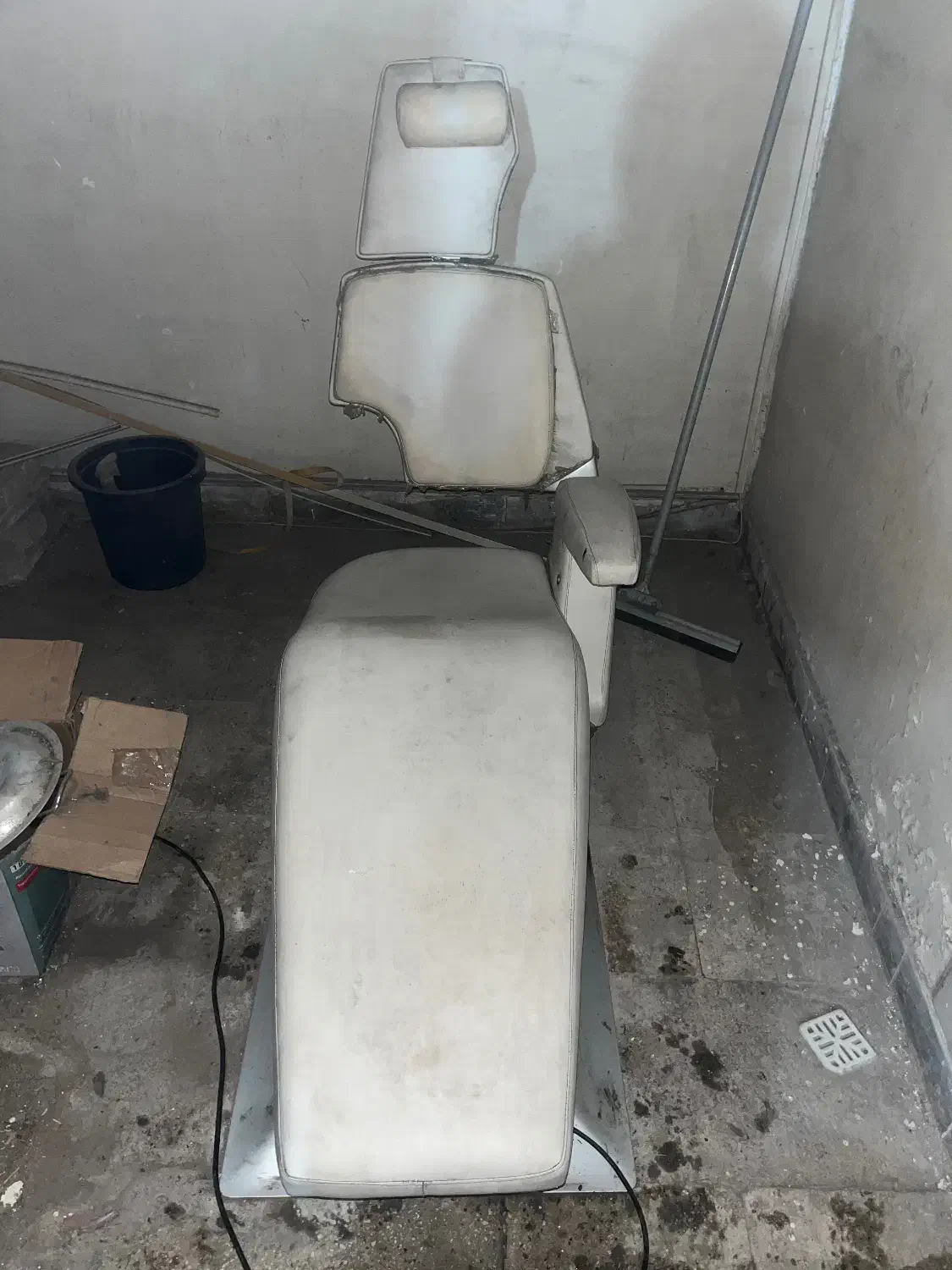 صندلی یونیک دندان پزشکی|آرایشگاه و سالنهای زیبایی|تهران, بهار|دیوار