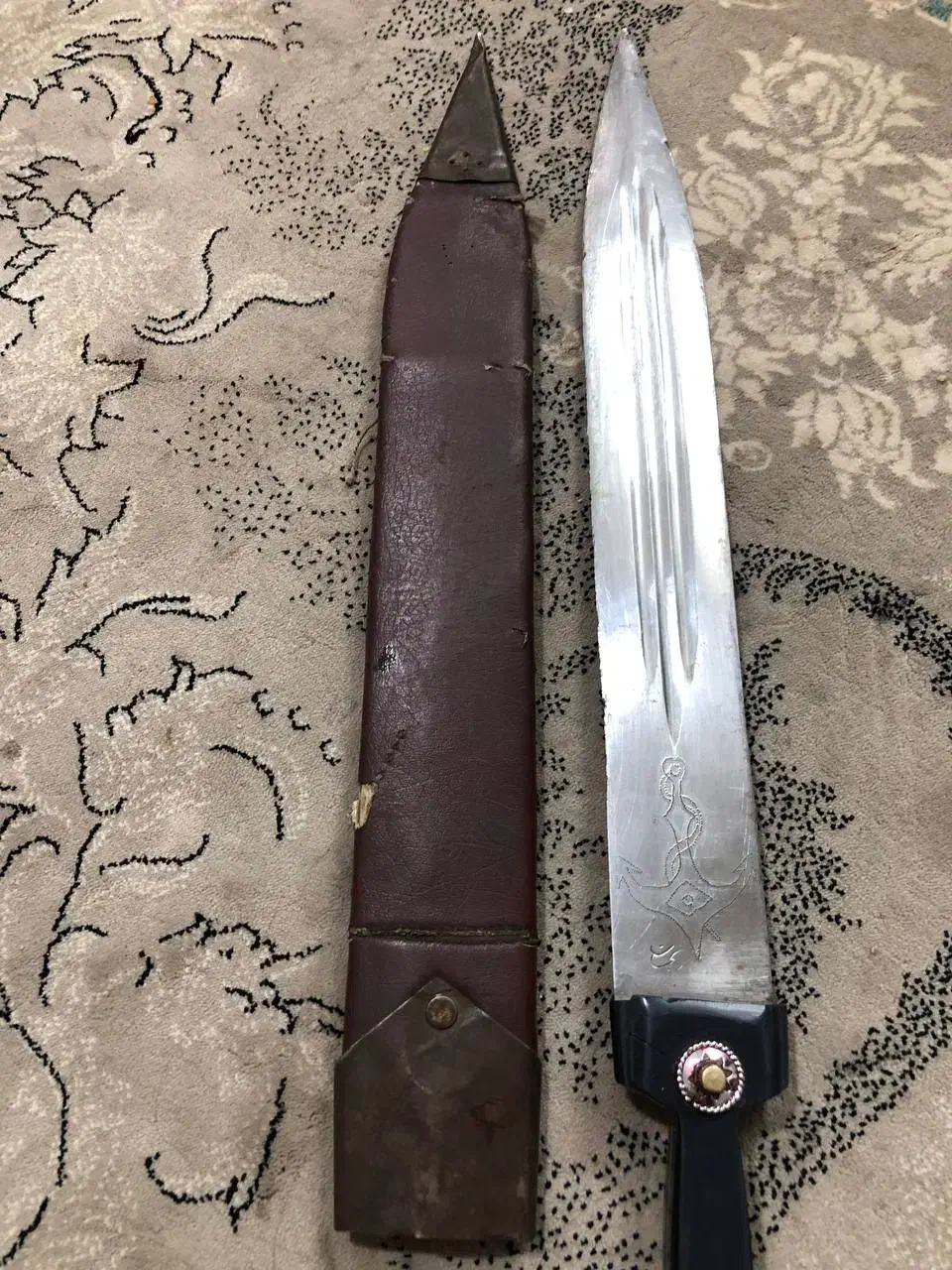 چاقو زنجان با غلاف فابریک|کلکسیون اشیاء عتیقه|ورامین, ورامین|دیوار
