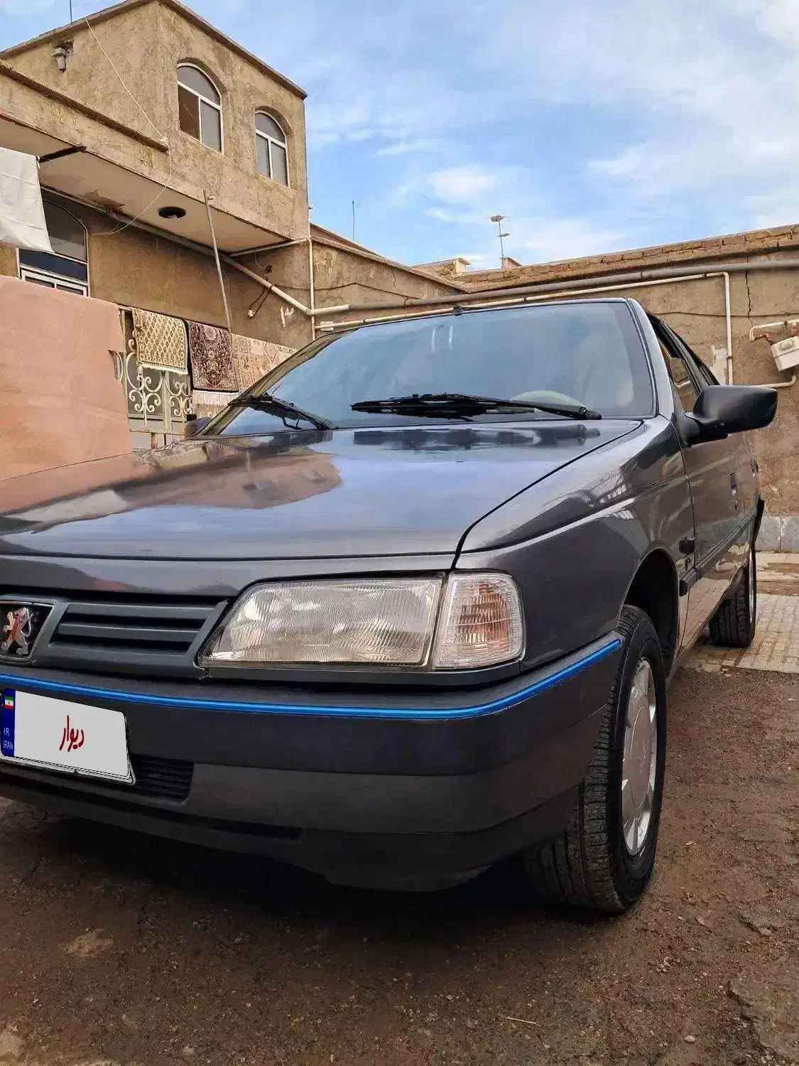 پژو۴۰۵|خودرو سواری و وانت|ساوه, |دیوار