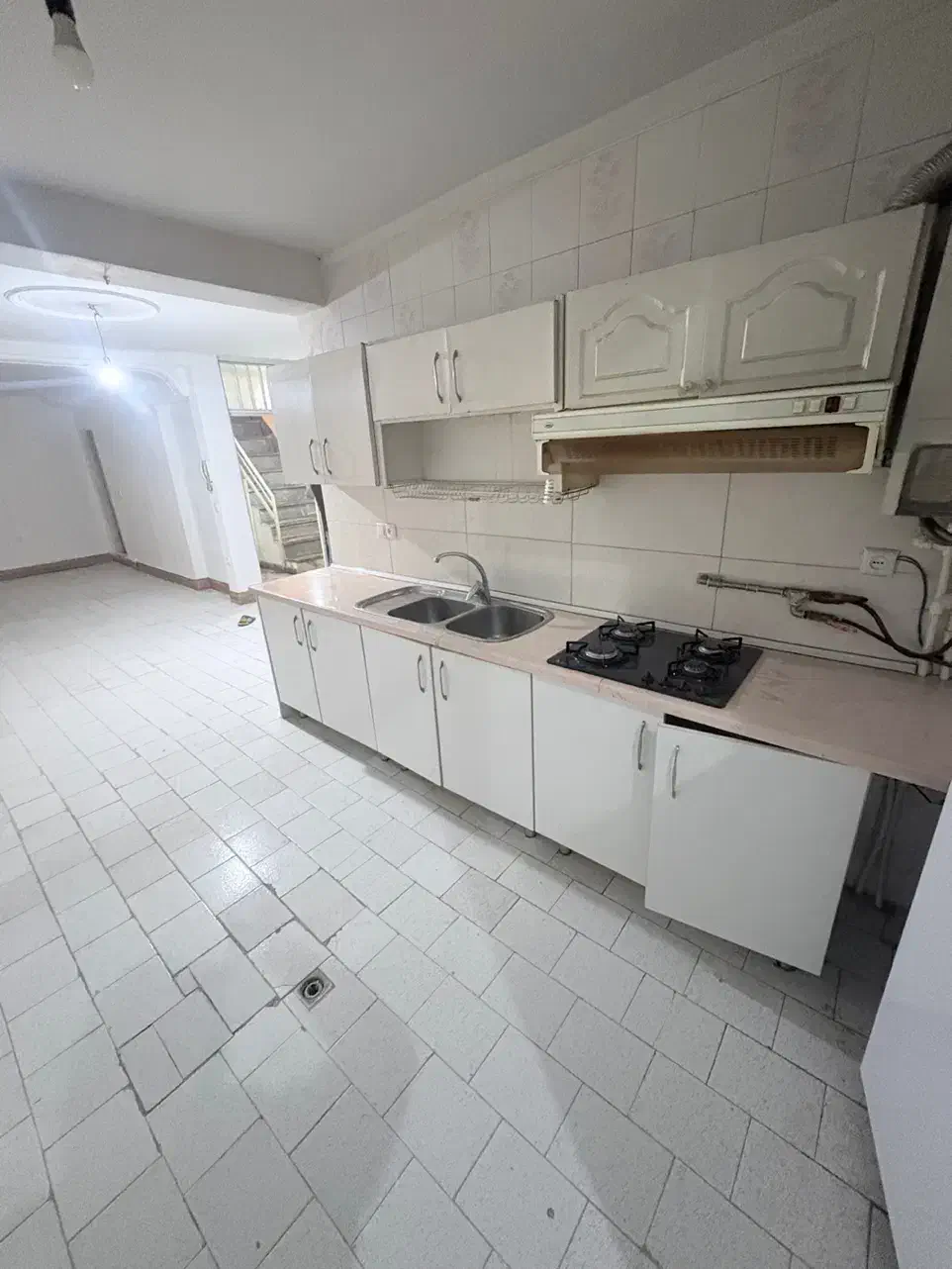 ۷۰متر/زیر همکف/۲۰ متر حیات اختصاصی|اجارهٔ آپارتمان|تهران, مجیدیه|دیوار