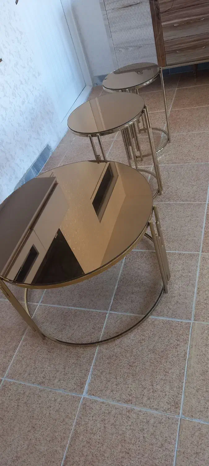 عسلی جلو مبلی مدل پیانویی خیلی شیک|مبلمان خانگی و میز عسلی|سنندج, |دیوار