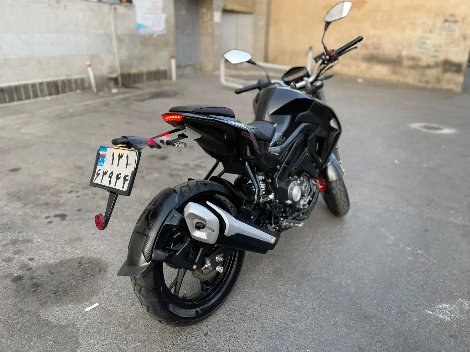 180S بنلی / انجین خشک/معاوضه با هندا|موتورسیکلت|تهران, سلسبیل شمالی|دیوار