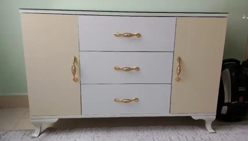 کمد دراور|جاکفشی، کمد، دراور|محمدیه-قزوین, |دیوار